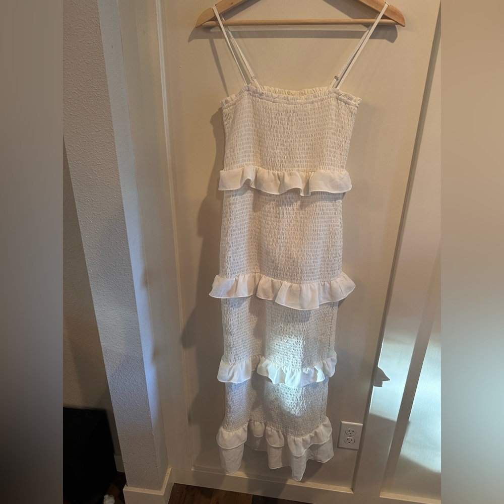 Forever 21 ruffled maxi dress